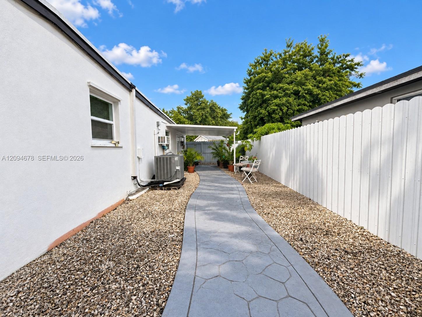 4531 SW 98th Court