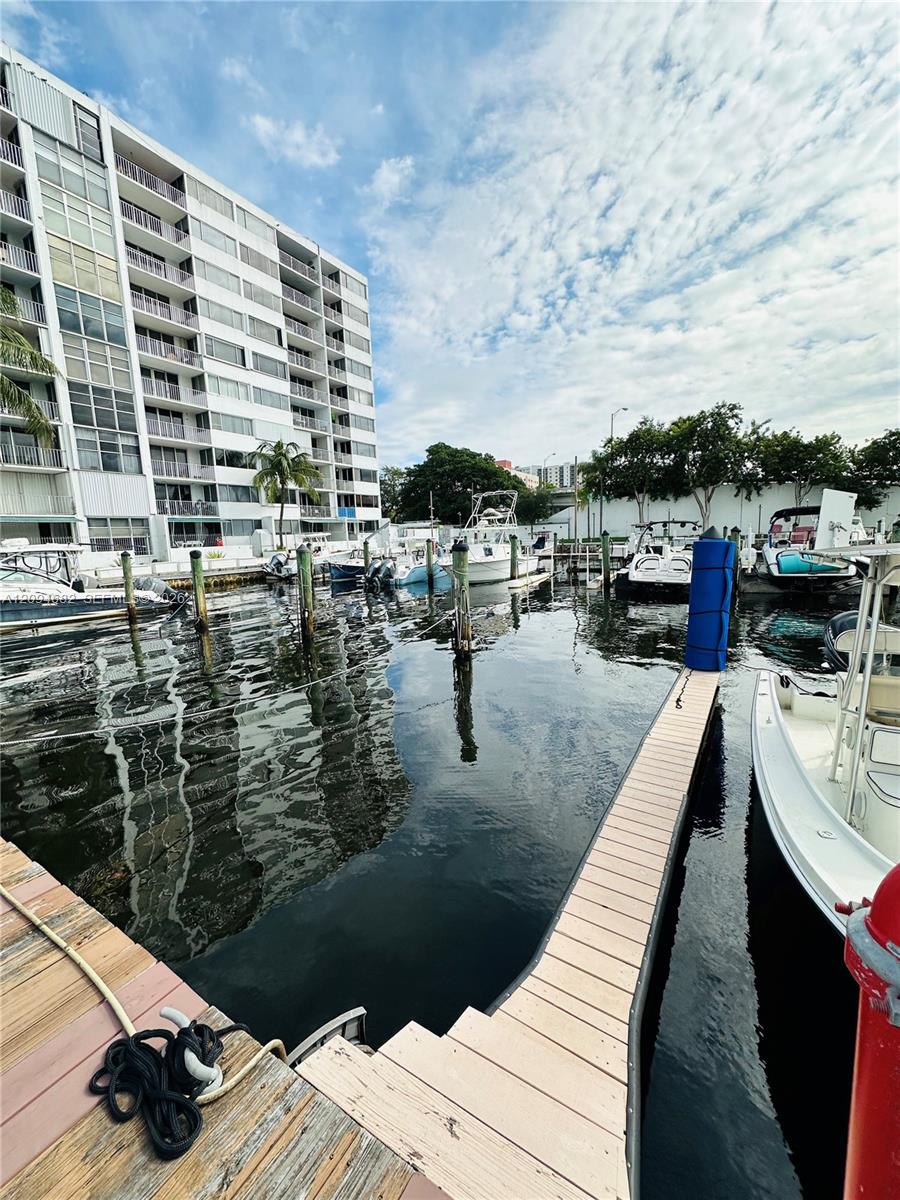 1700 N River Drive