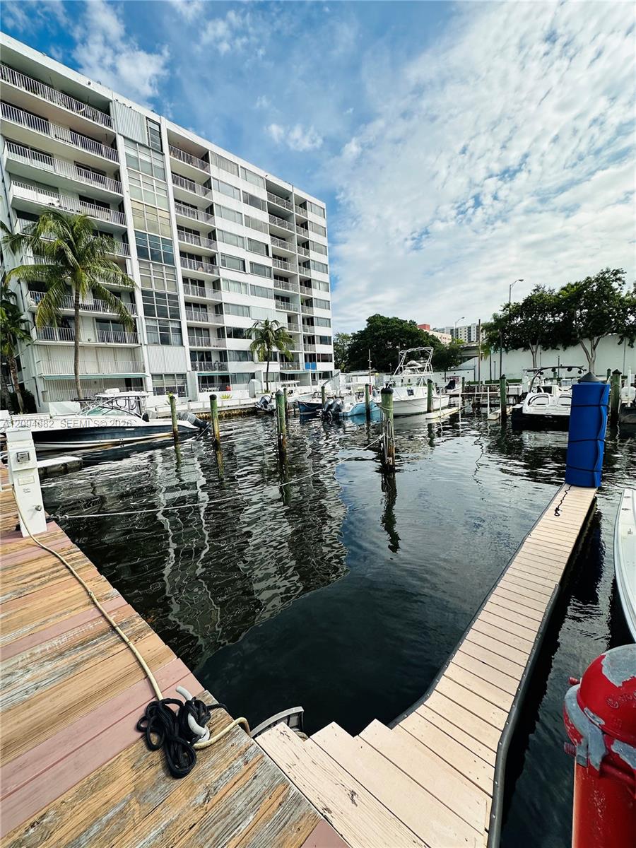 1700 N River Drive