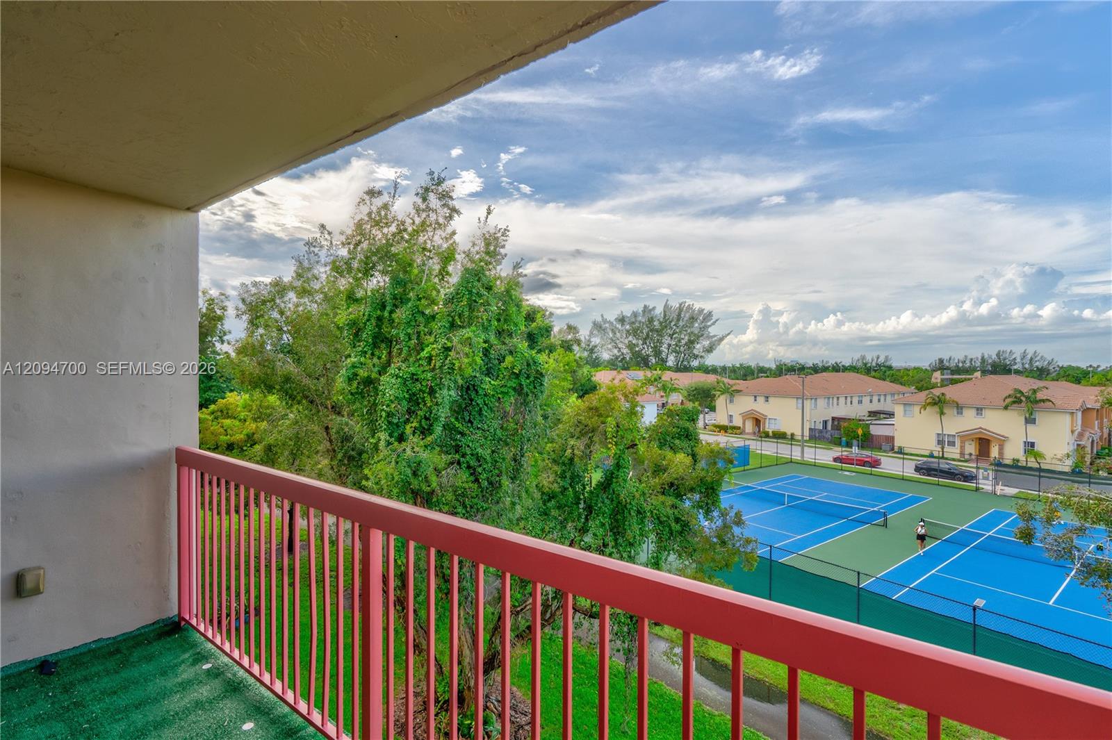 10253 NW 9th St Circle