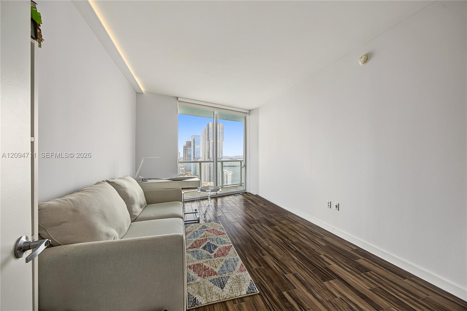 1900 N Bayshore Drive