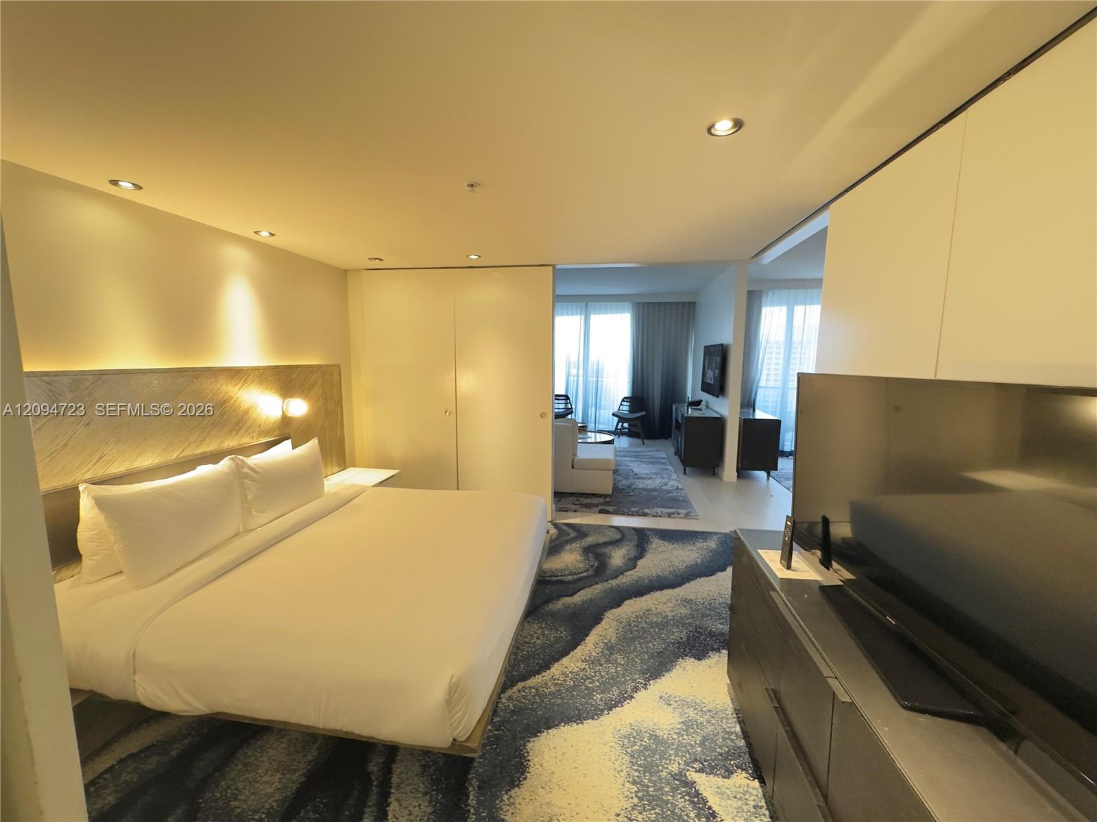 3101 Bayshore Drive