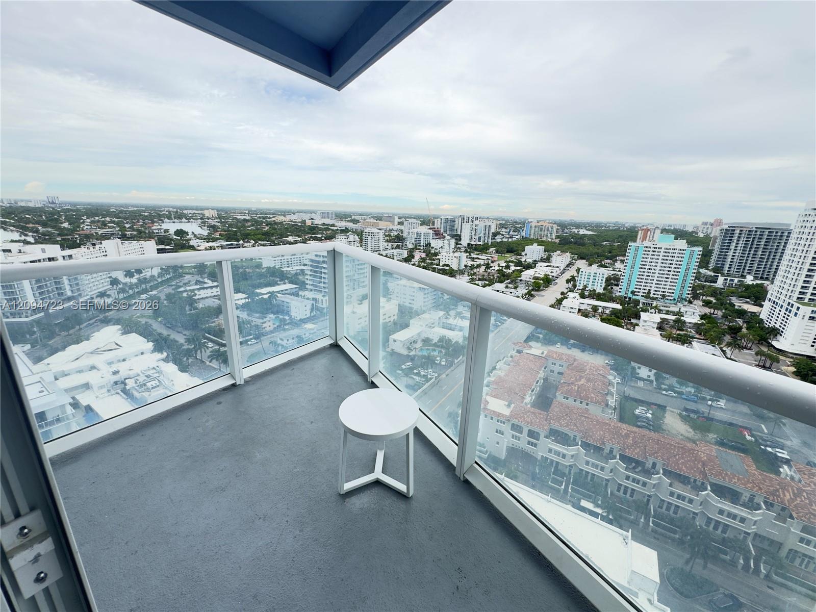 3101 Bayshore Drive