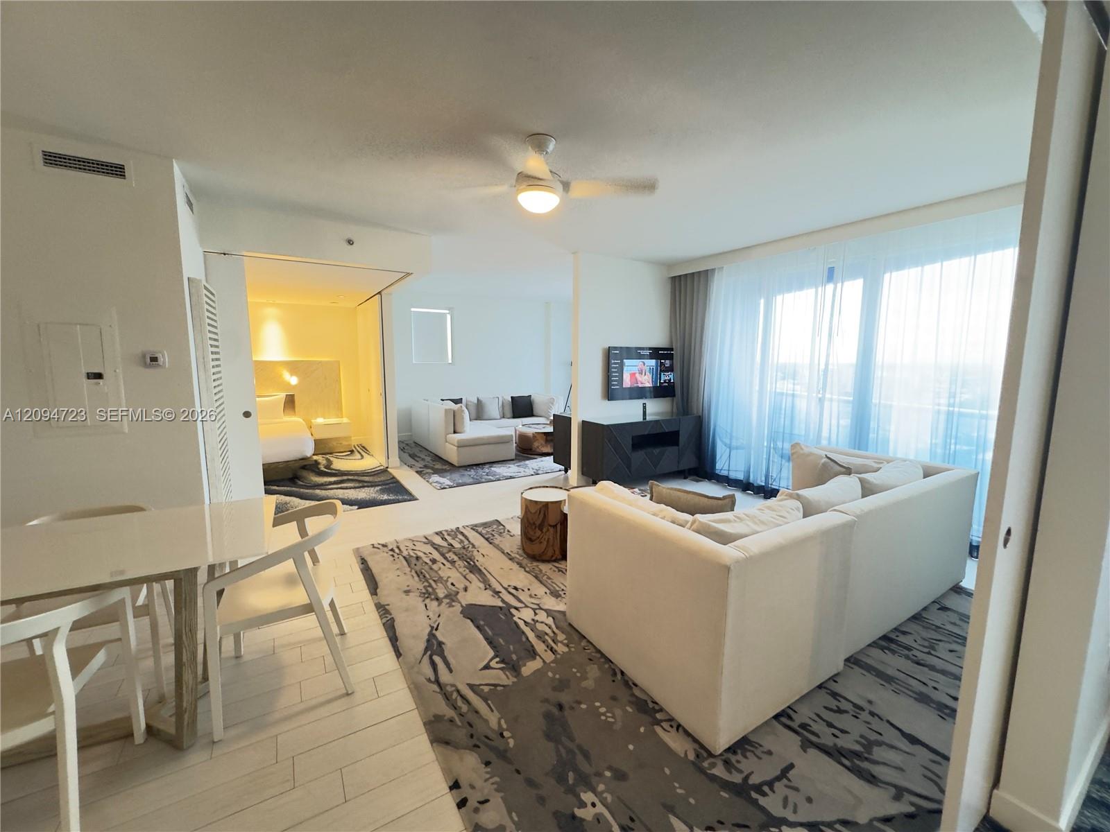 3101 Bayshore Drive