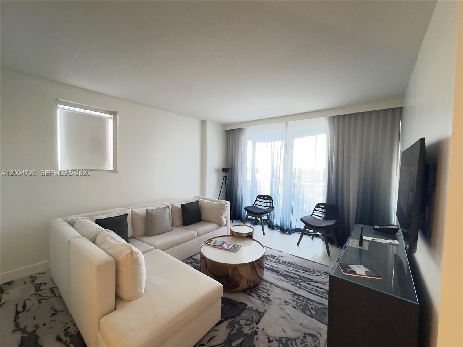 3101 Bayshore Drive
