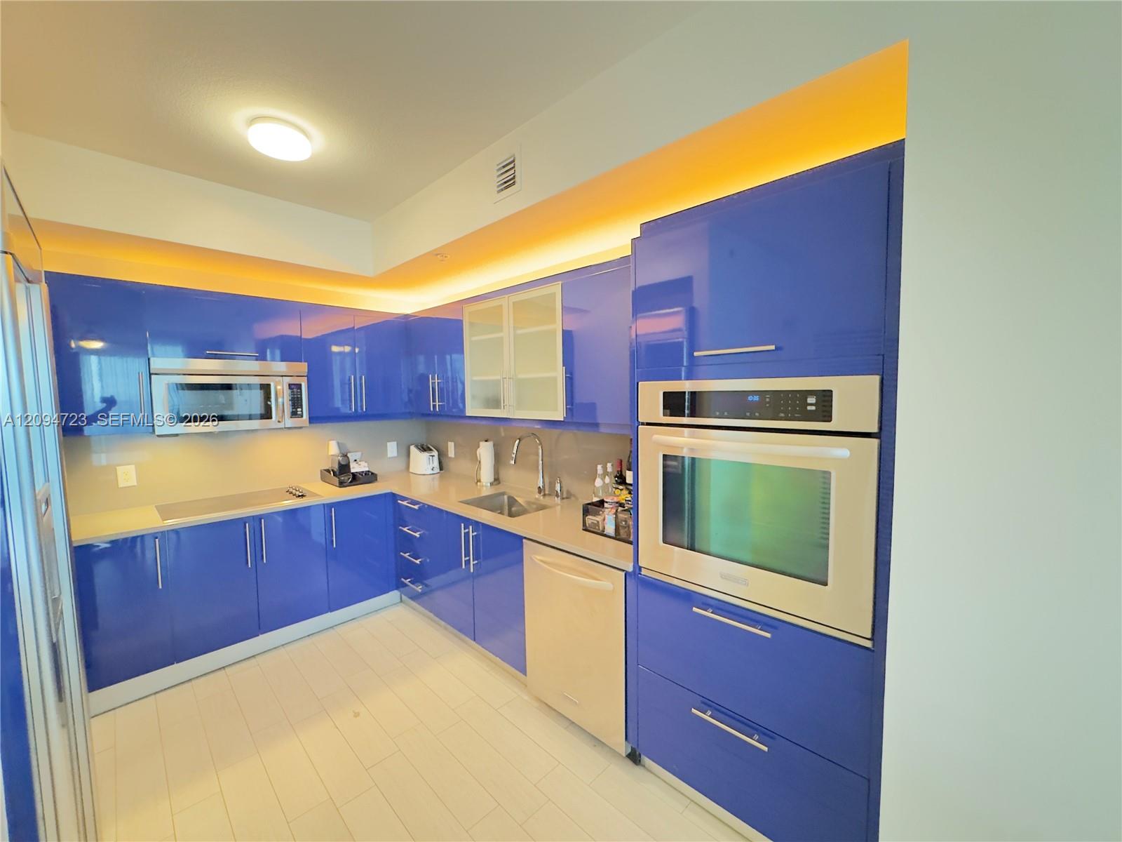 3101 Bayshore Drive