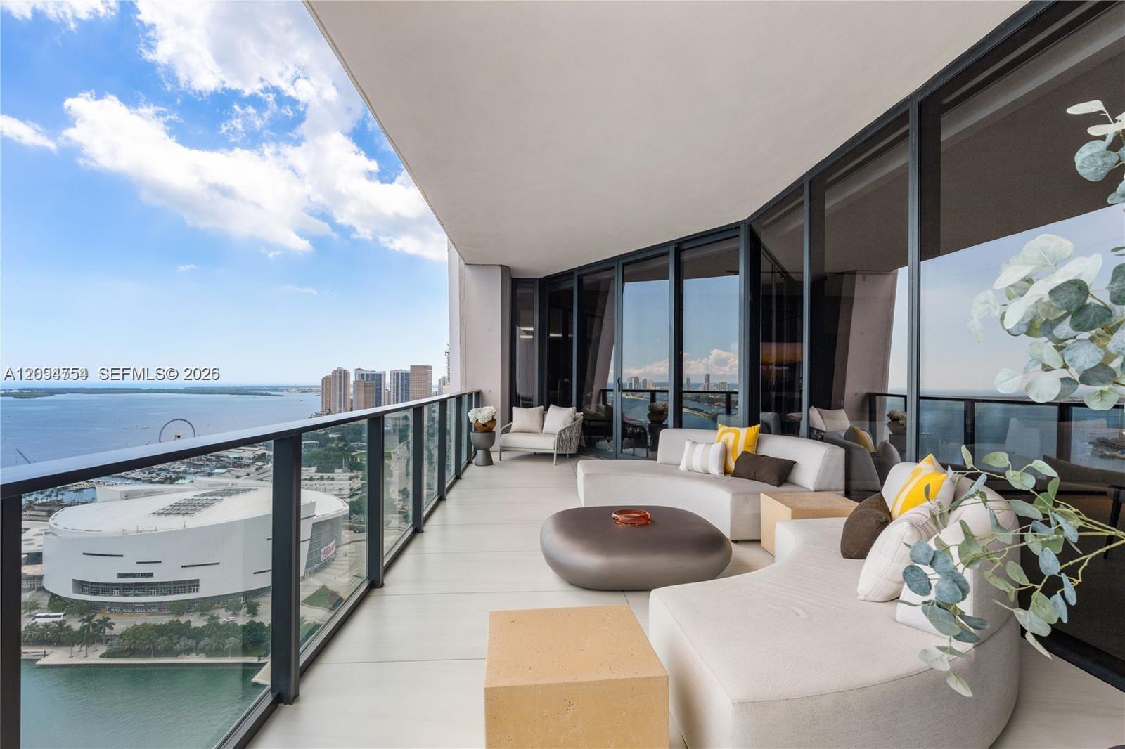 1000 Biscayne Boulevard