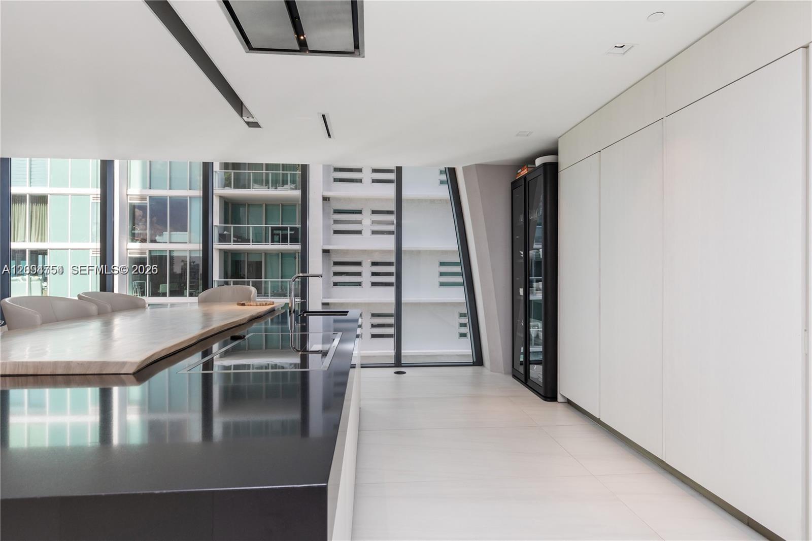 1000 Biscayne Boulevard