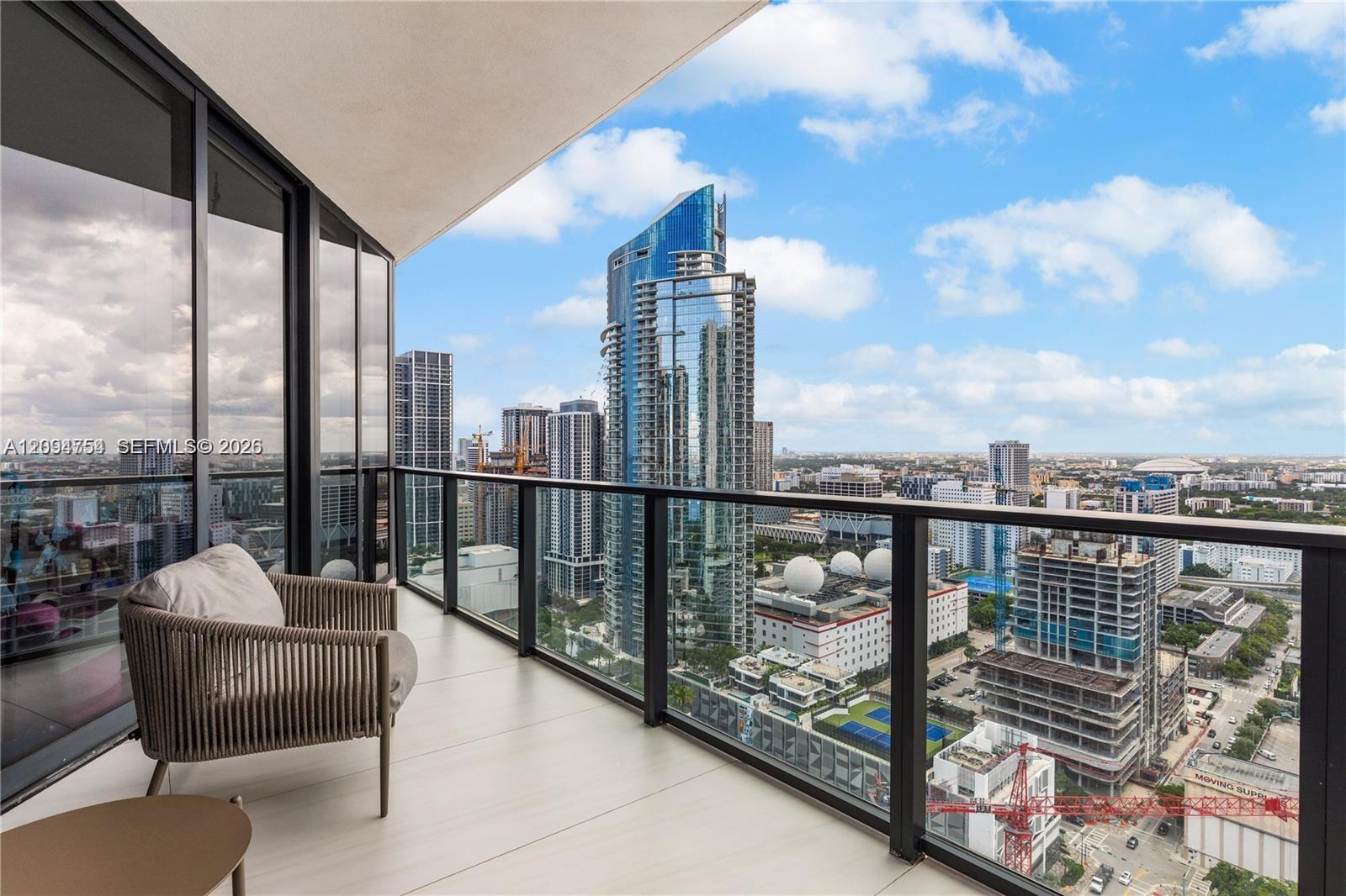 1000 Biscayne Boulevard