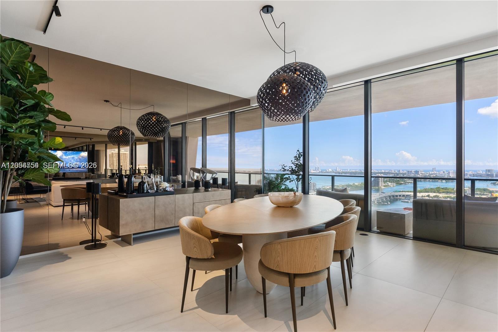 1000 Biscayne Boulevard