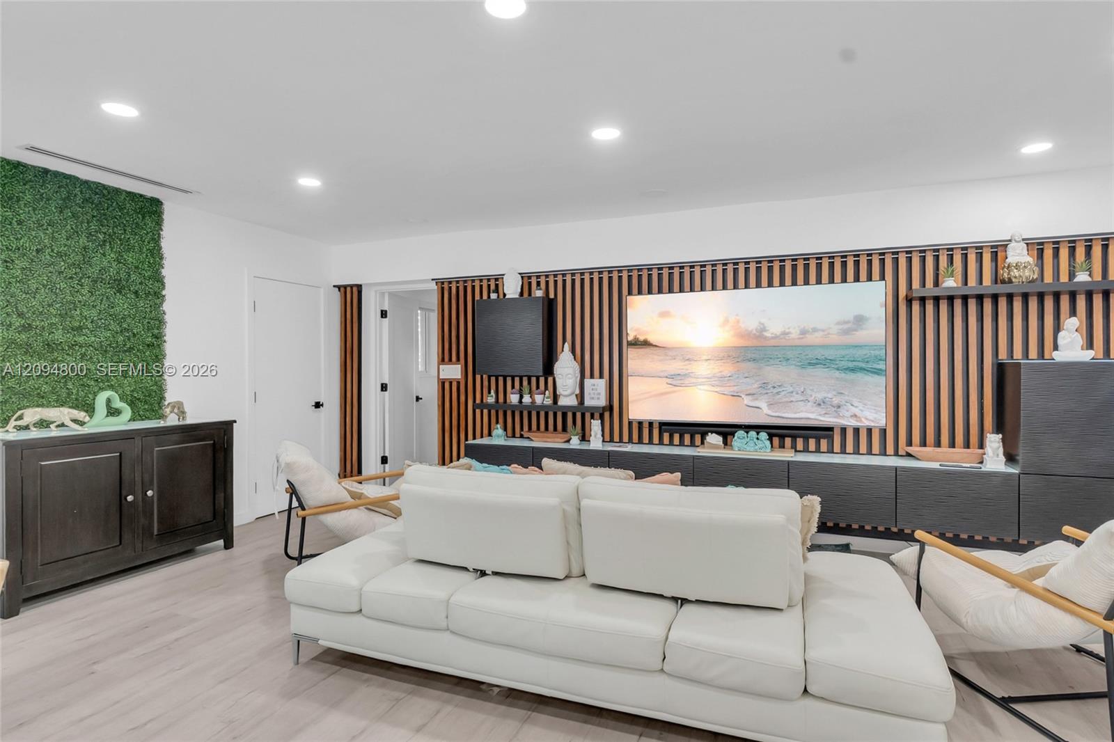 1175 NE 109th Street