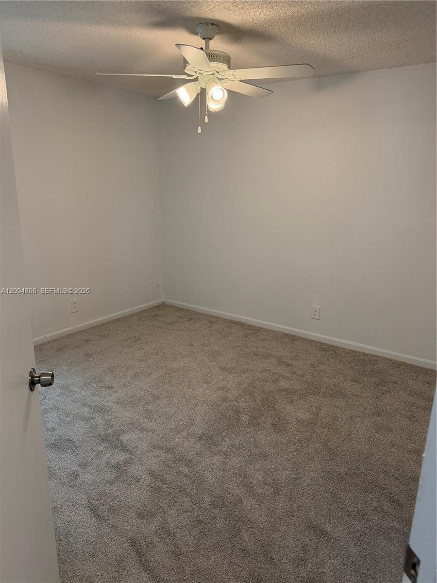 33 Bentwater Circle