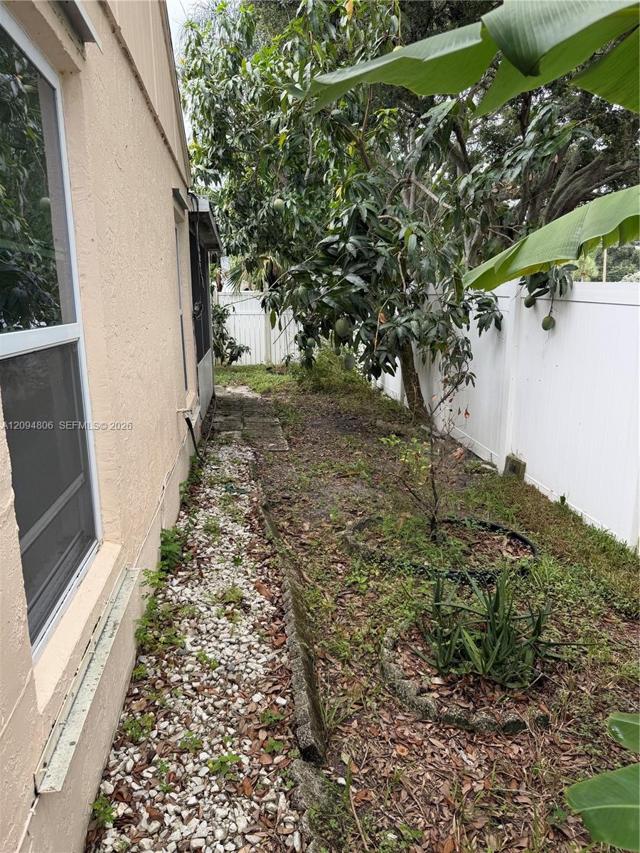 33 Bentwater Circle