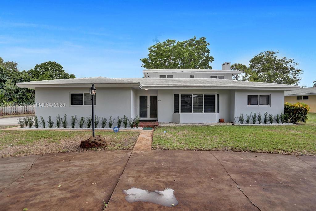 63 SE 5th Avenue