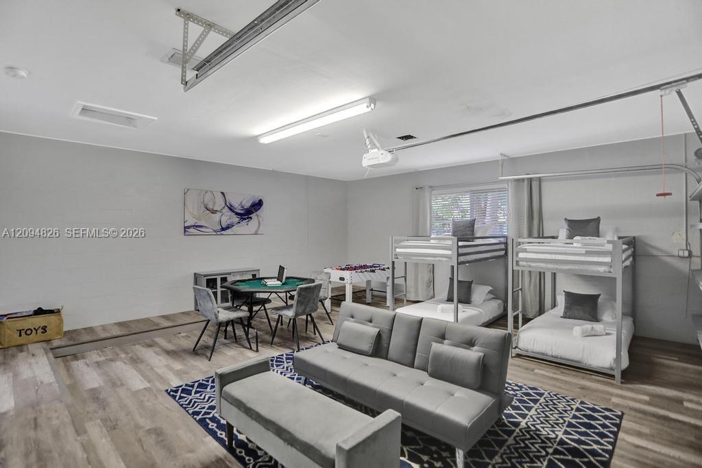 63 SE 5th Avenue