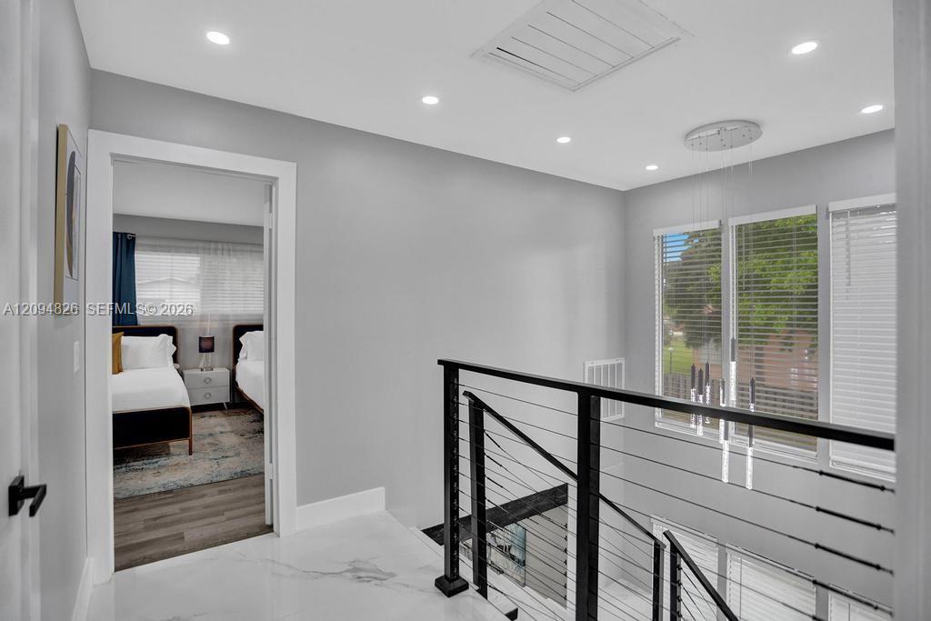 63 SE 5th Avenue