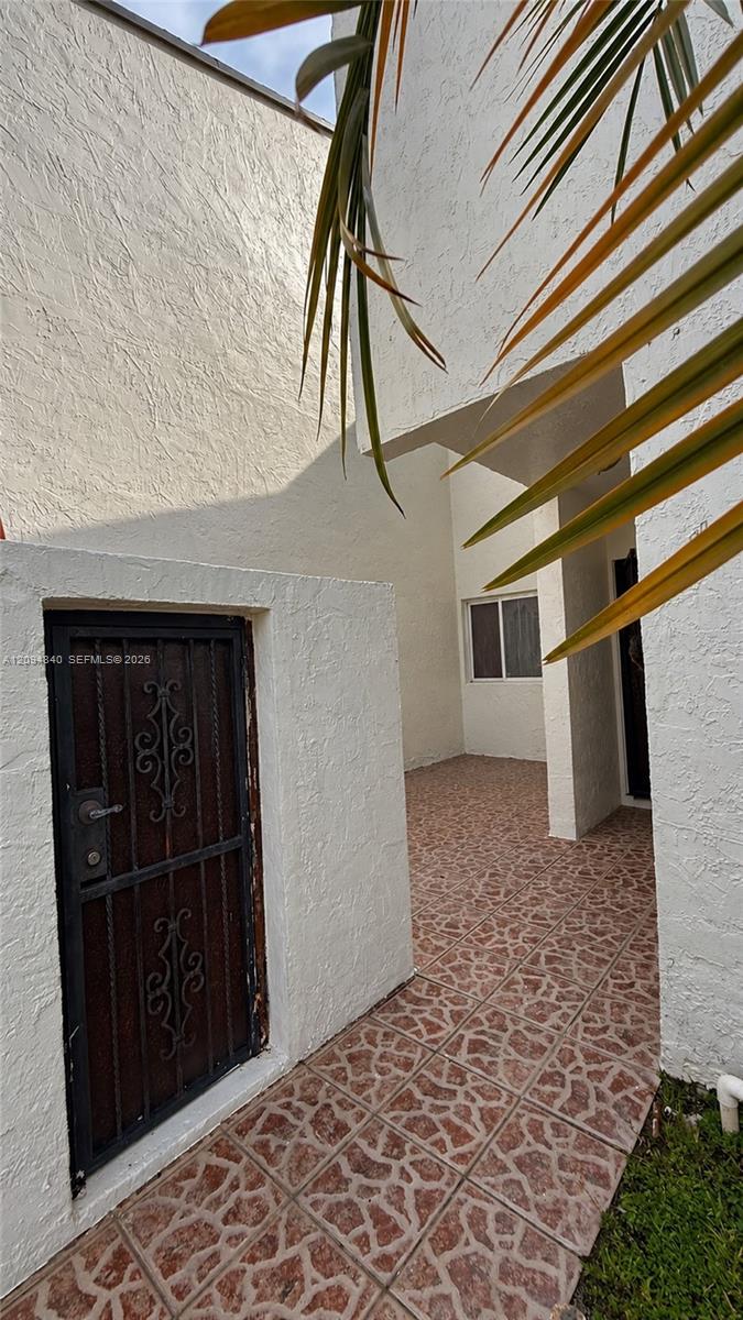 9195 Fontainebleau Boulevard