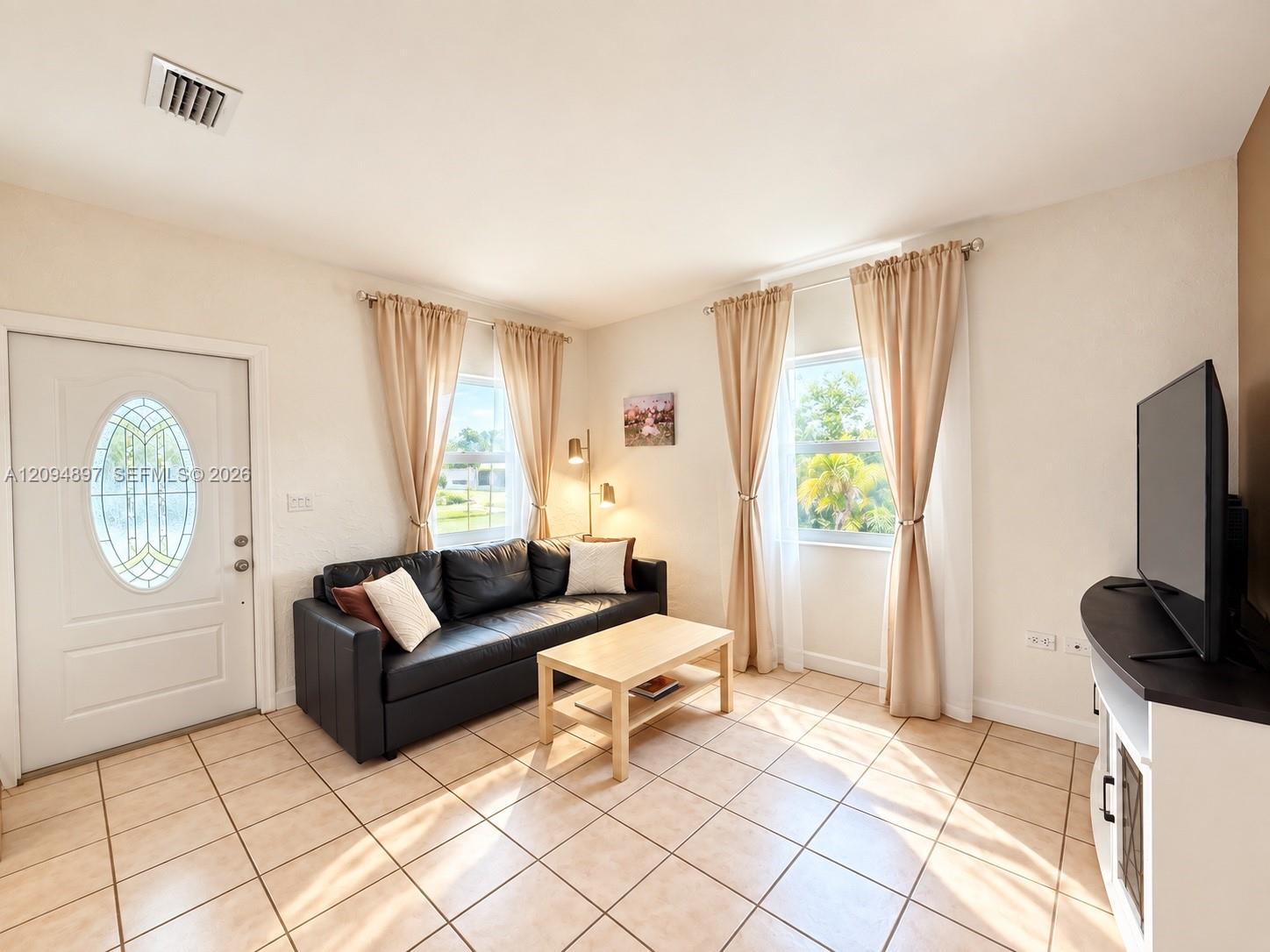 797 NW 9th Street