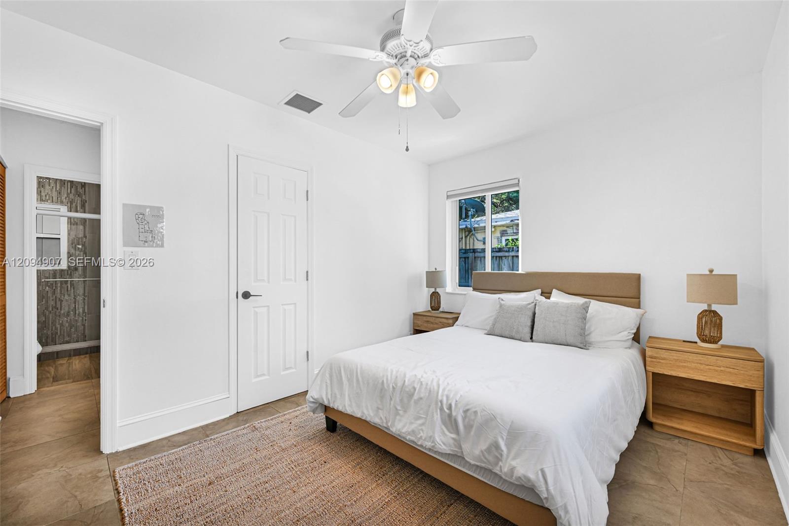 1328 N Andrews Avenue gallery image #16