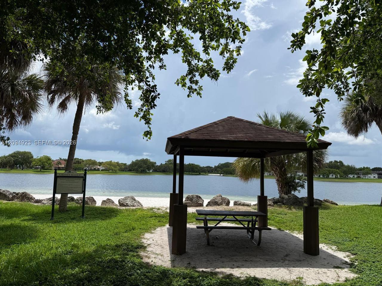 9715 Hammocks Boulevard