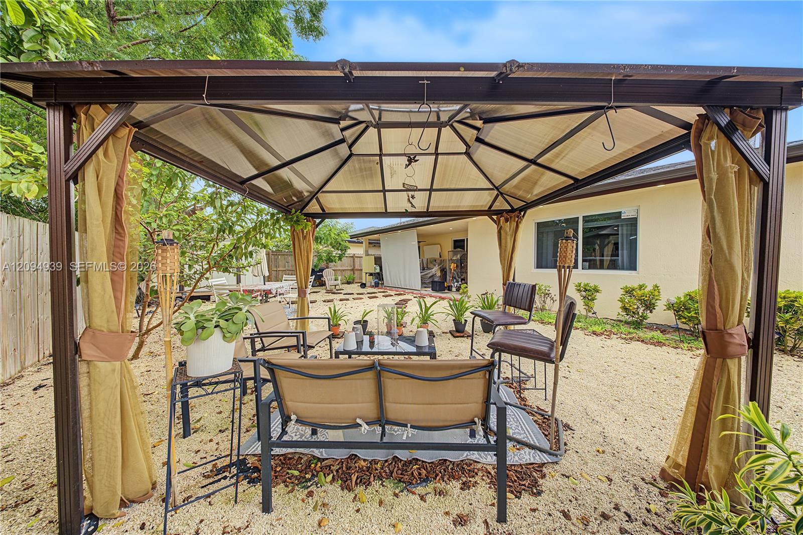 530 SW 7th Avenue