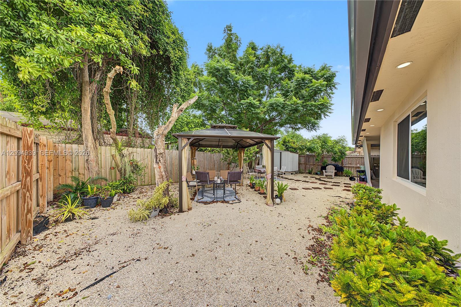 530 SW 7th Avenue