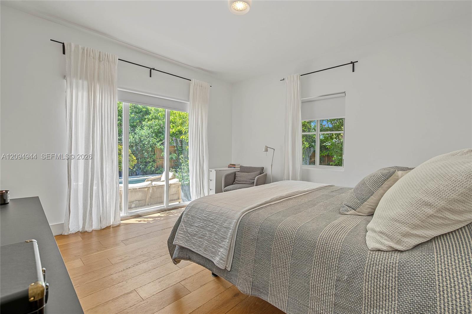 1867 SW 14th Terrace