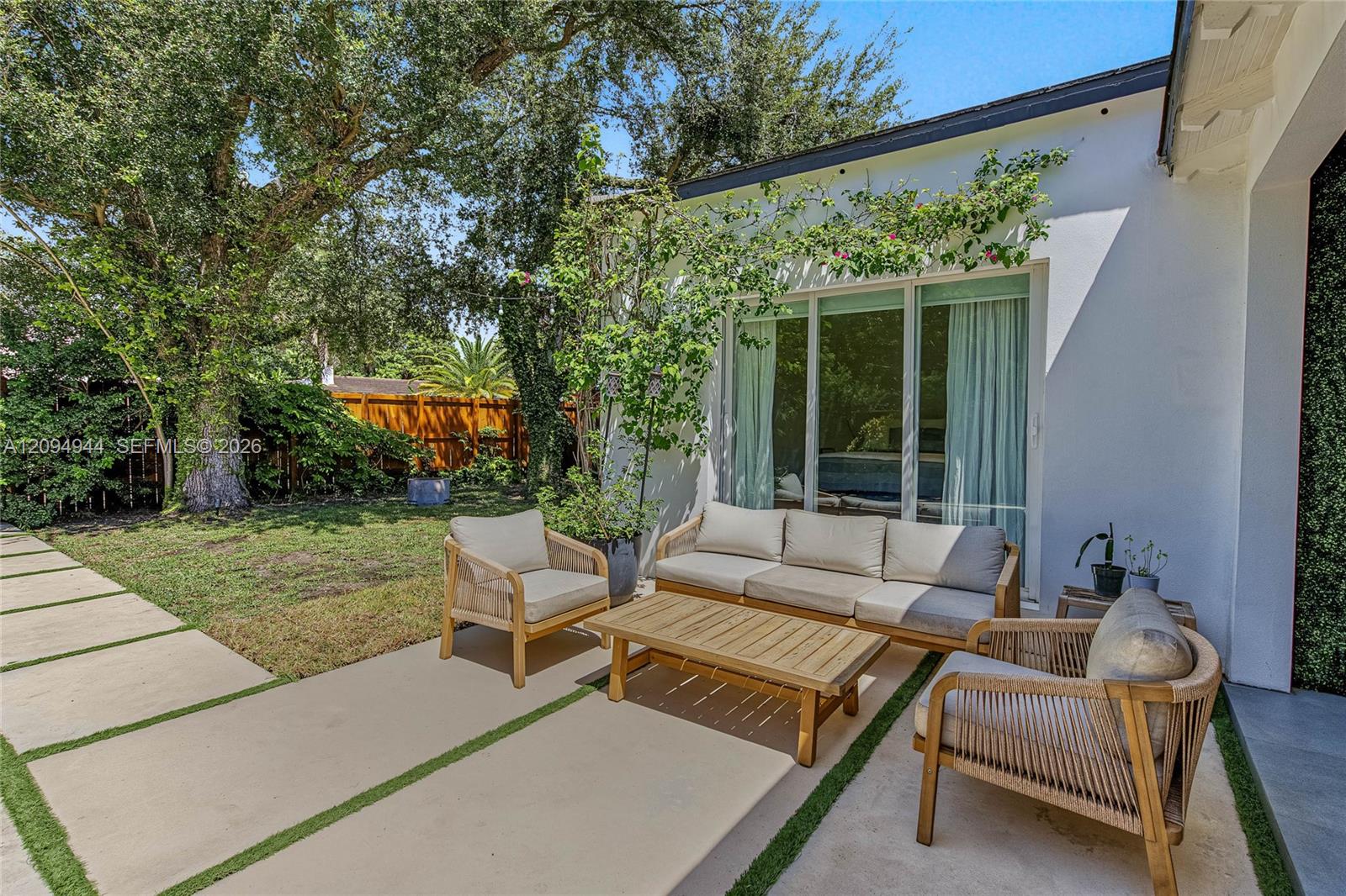 1867 SW 14th Terrace