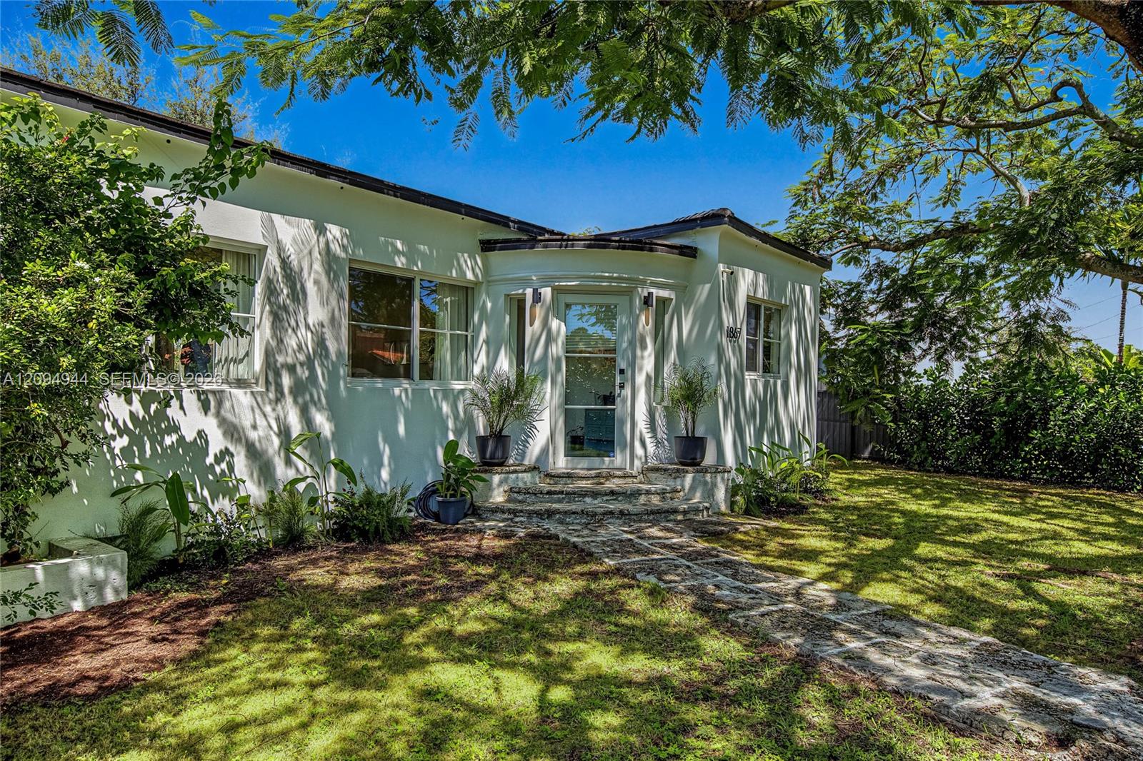 1867 SW 14th Terrace