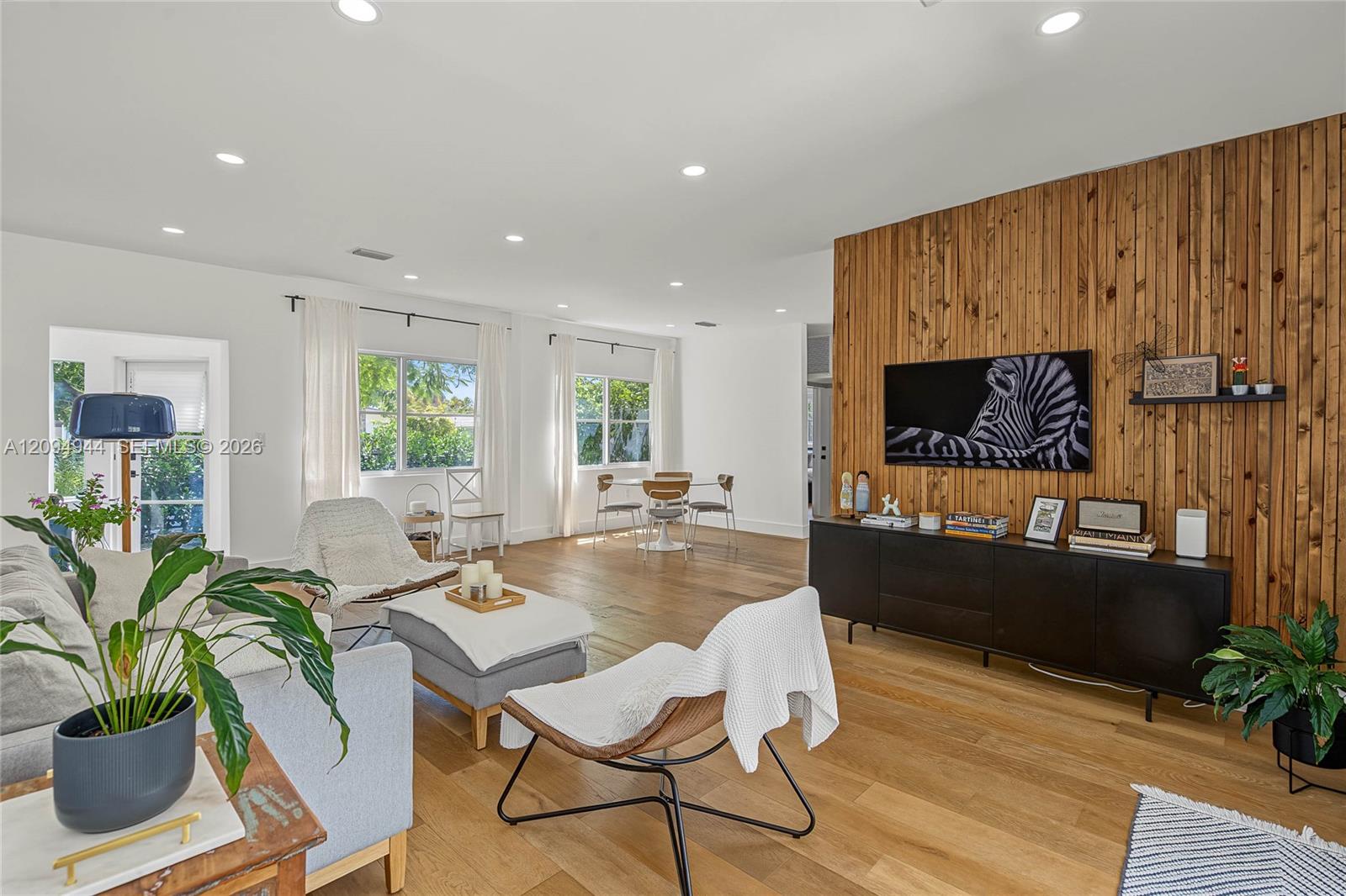 1867 SW 14th Terrace