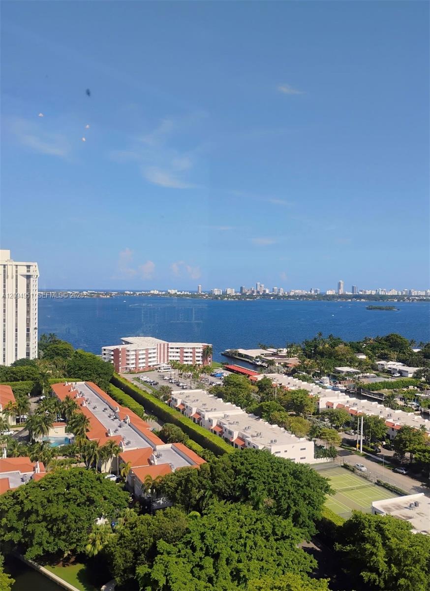 2000 Towerside Terrace