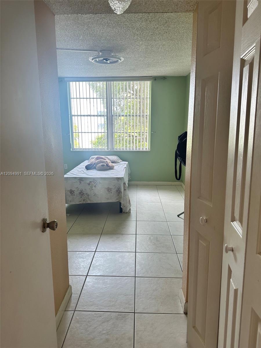 9360 Fontainebleau Boulevard