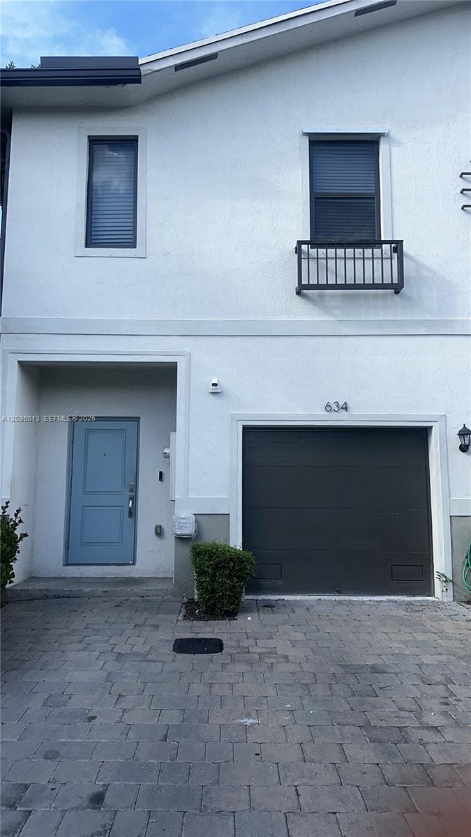 634 SW 12th Street