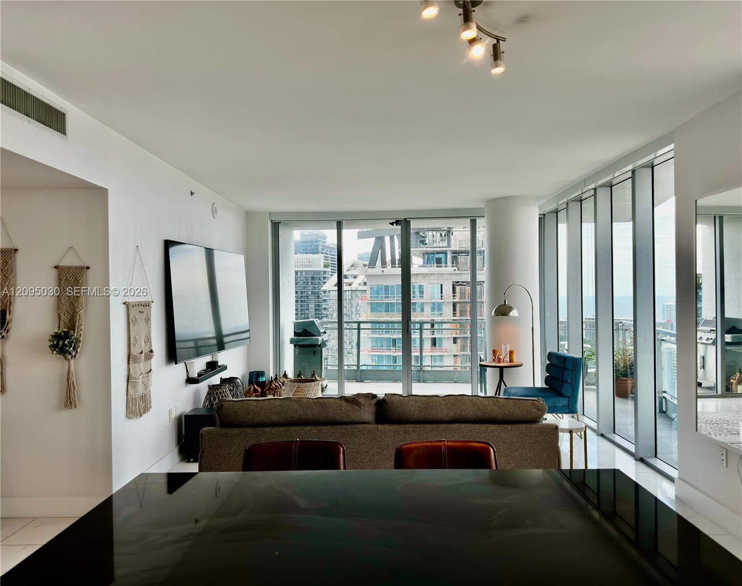 92 SW 3rd Street