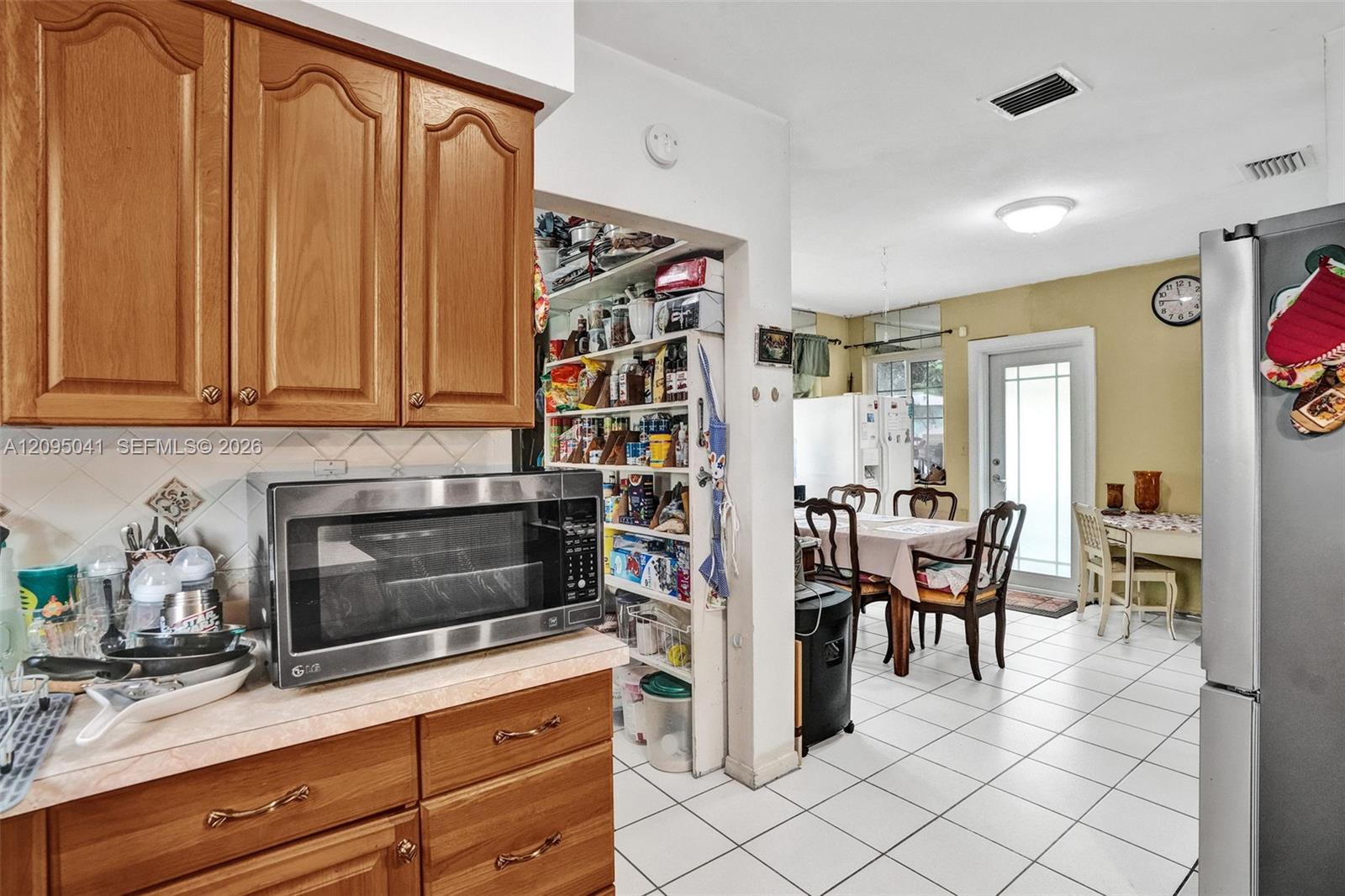 17401 NE 11th Court