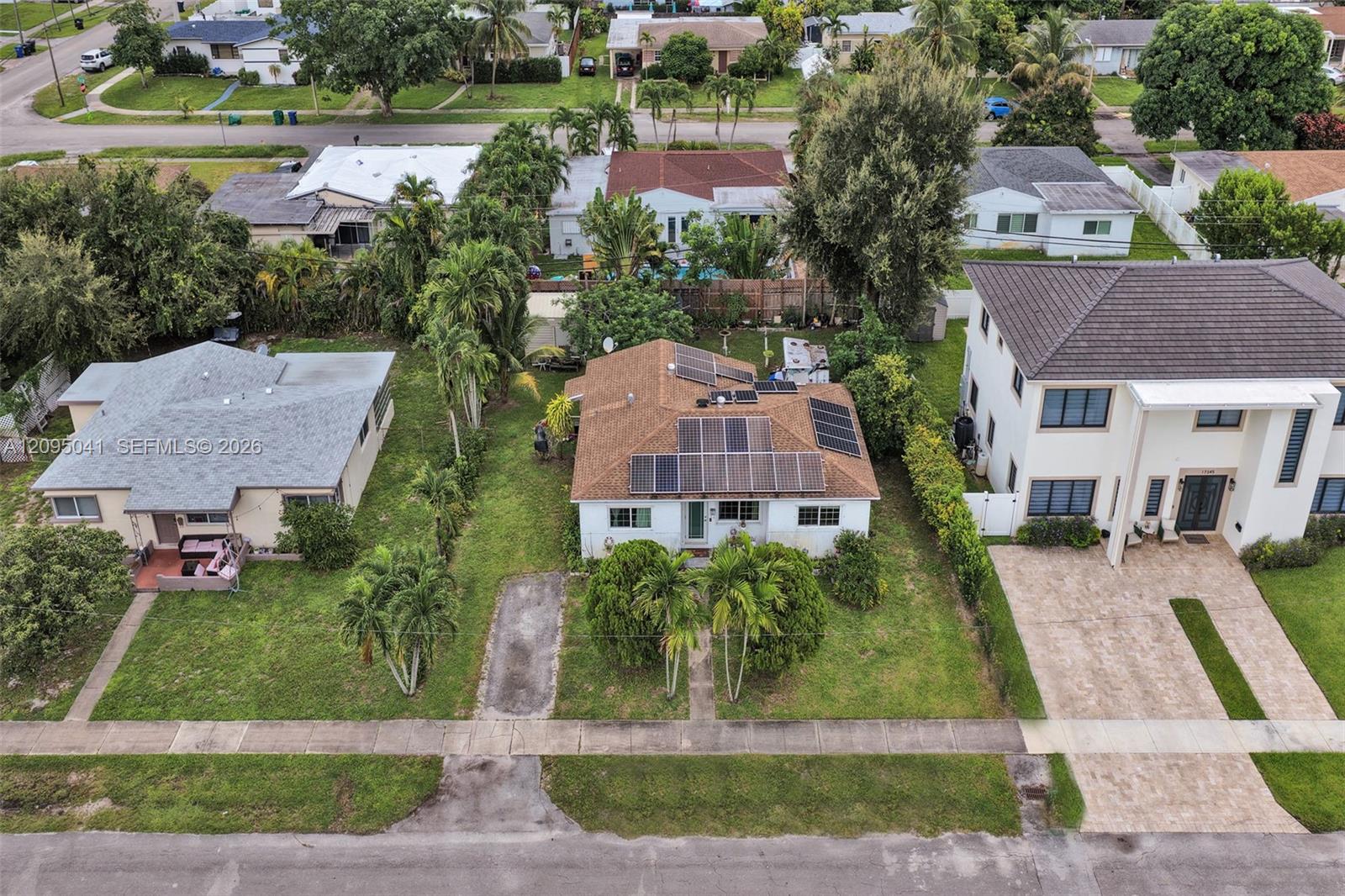 17401 NE 11th Court