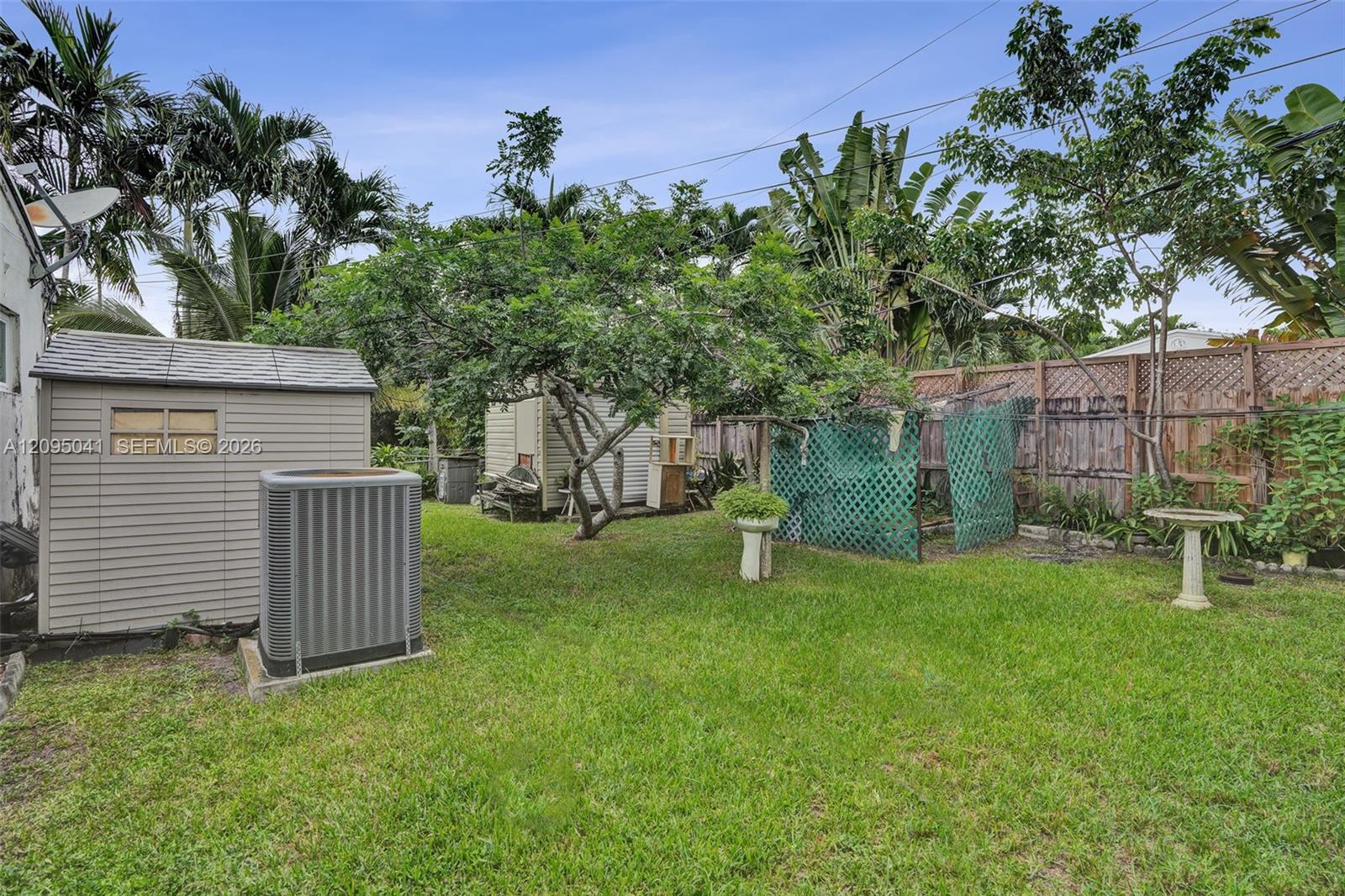 17401 NE 11th Court