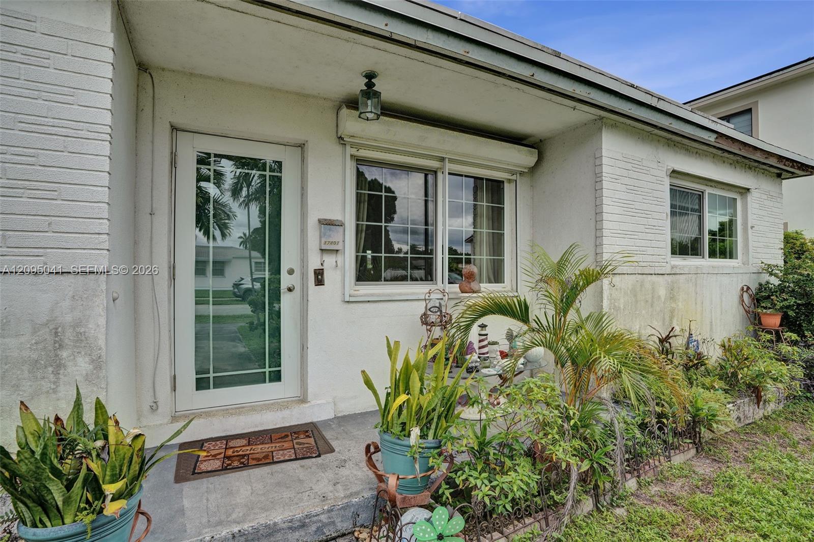 17401 NE 11th Court
