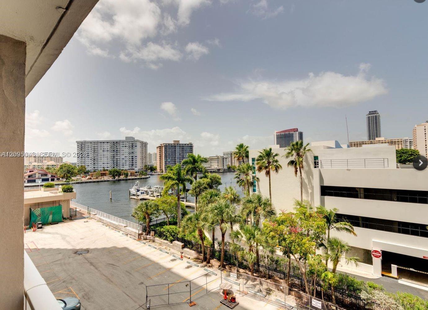 1965 S Ocean Drive gallery image #14