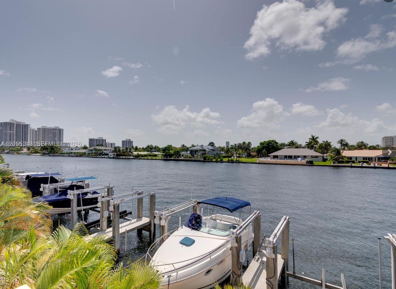 1965 S Ocean Drive gallery image #15