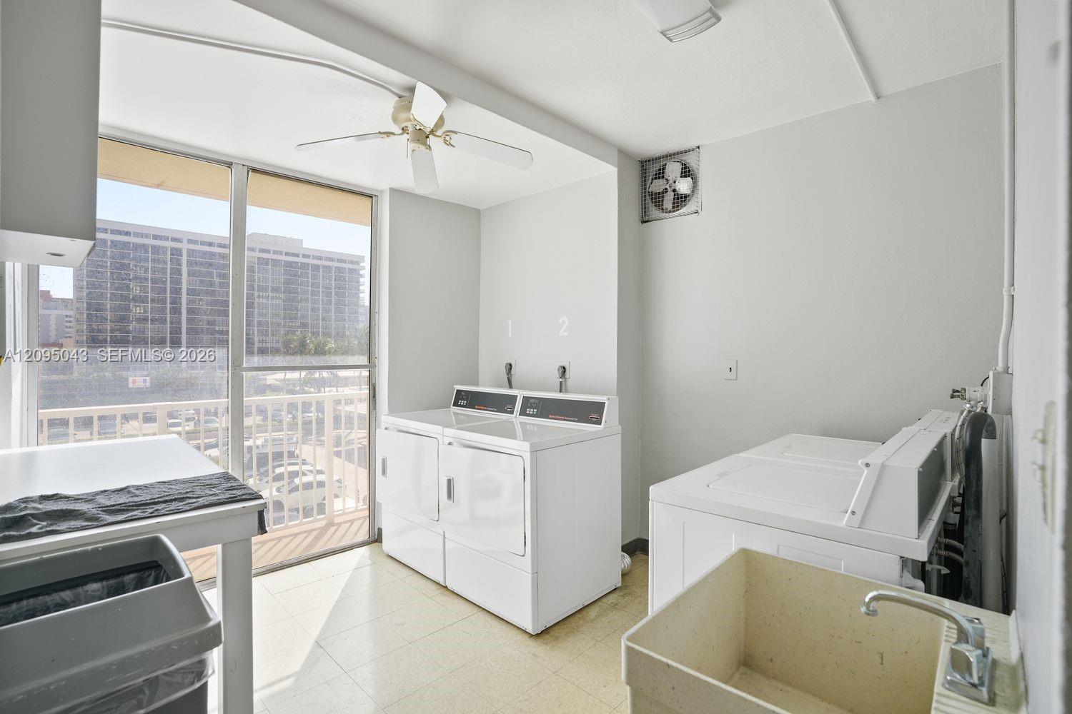 1965 S Ocean Drive gallery image #16