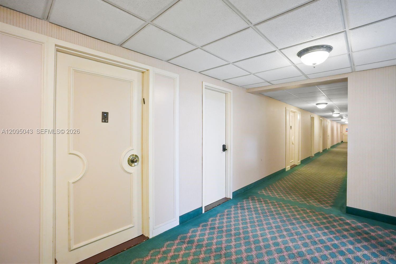 1965 S Ocean Drive gallery image #2