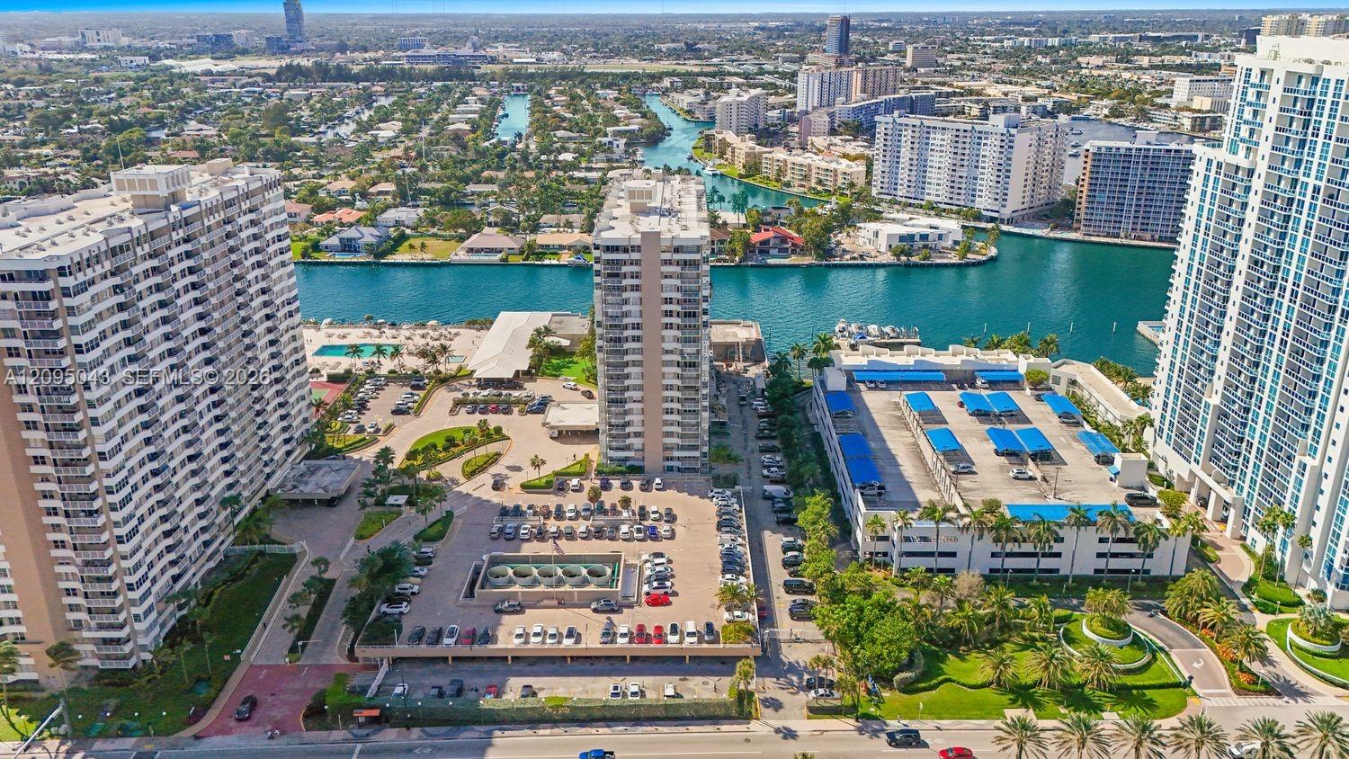 1965 S Ocean Drive gallery image #42