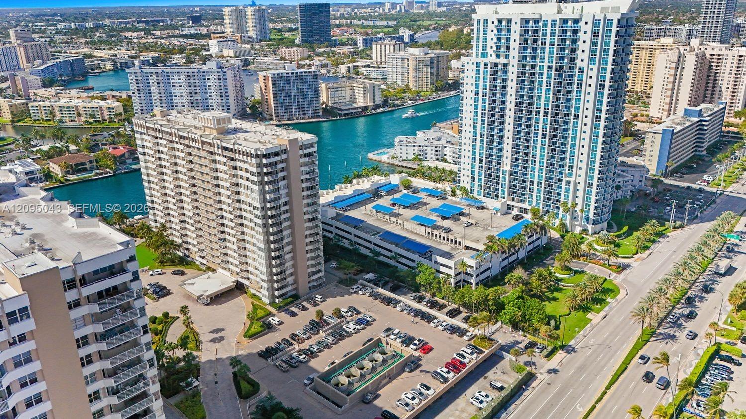 1965 S Ocean Drive gallery image #43