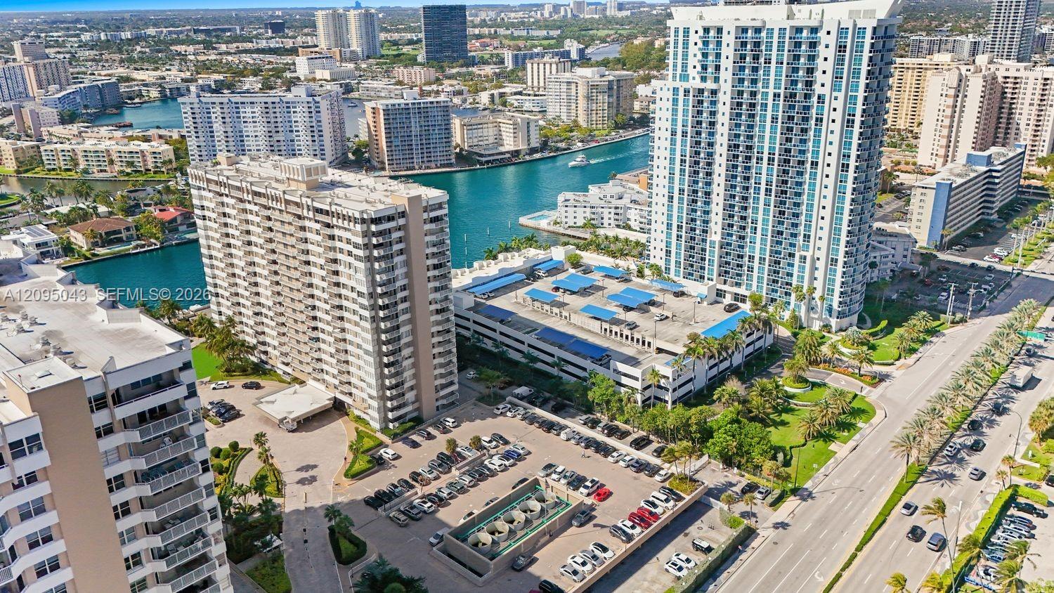 1965 S Ocean Drive gallery image #44