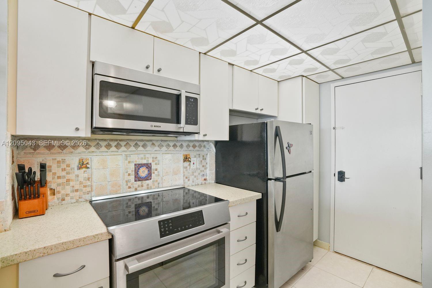 1965 S Ocean Drive gallery image #7