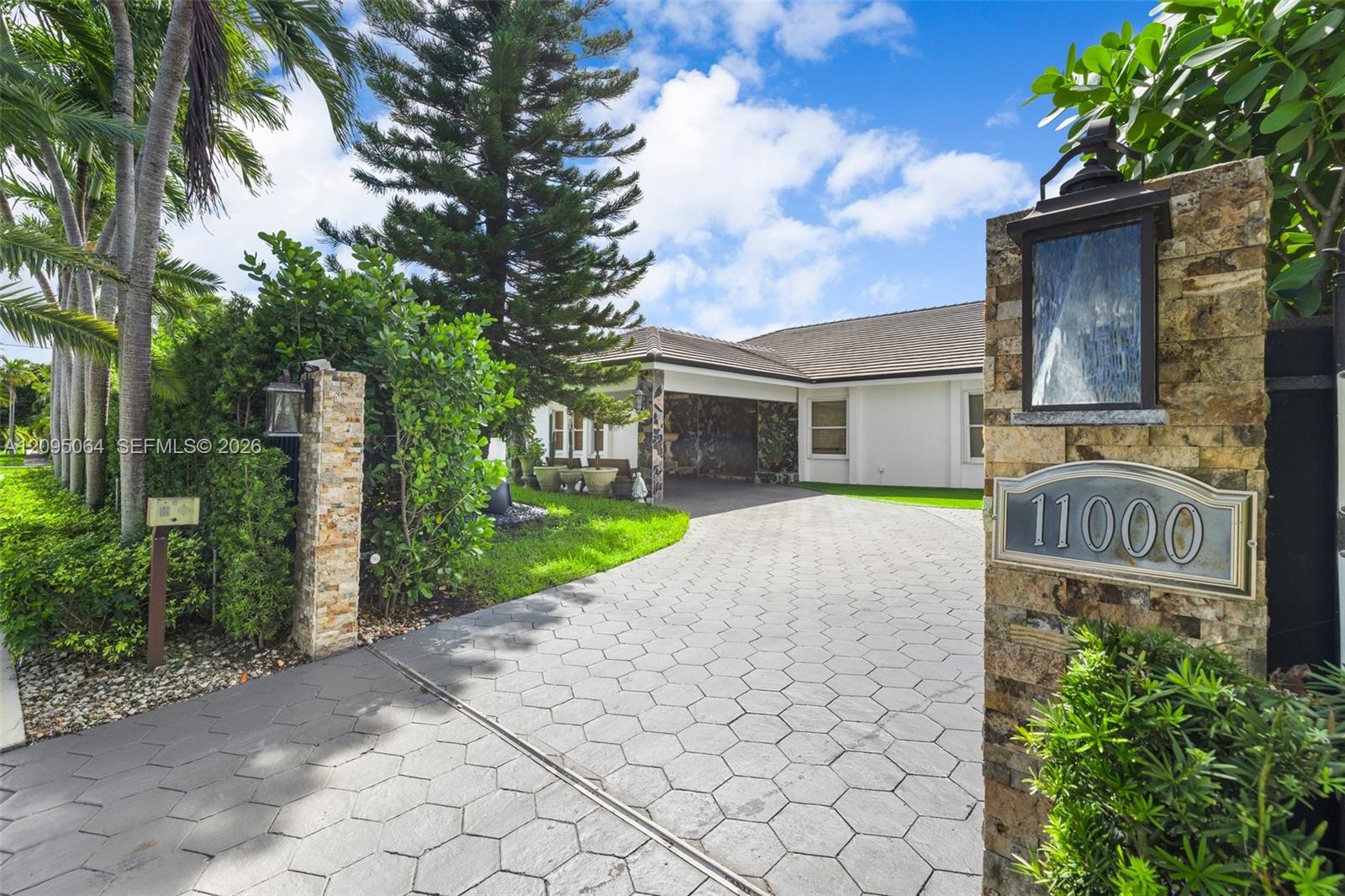 11000 SW 32nd Street