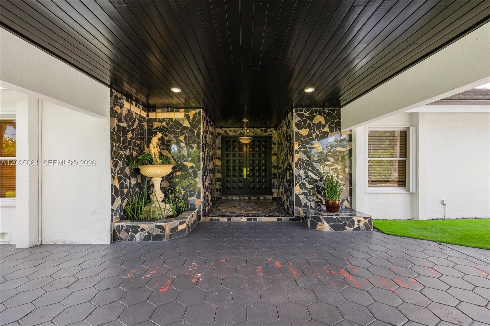 11000 SW 32nd Street