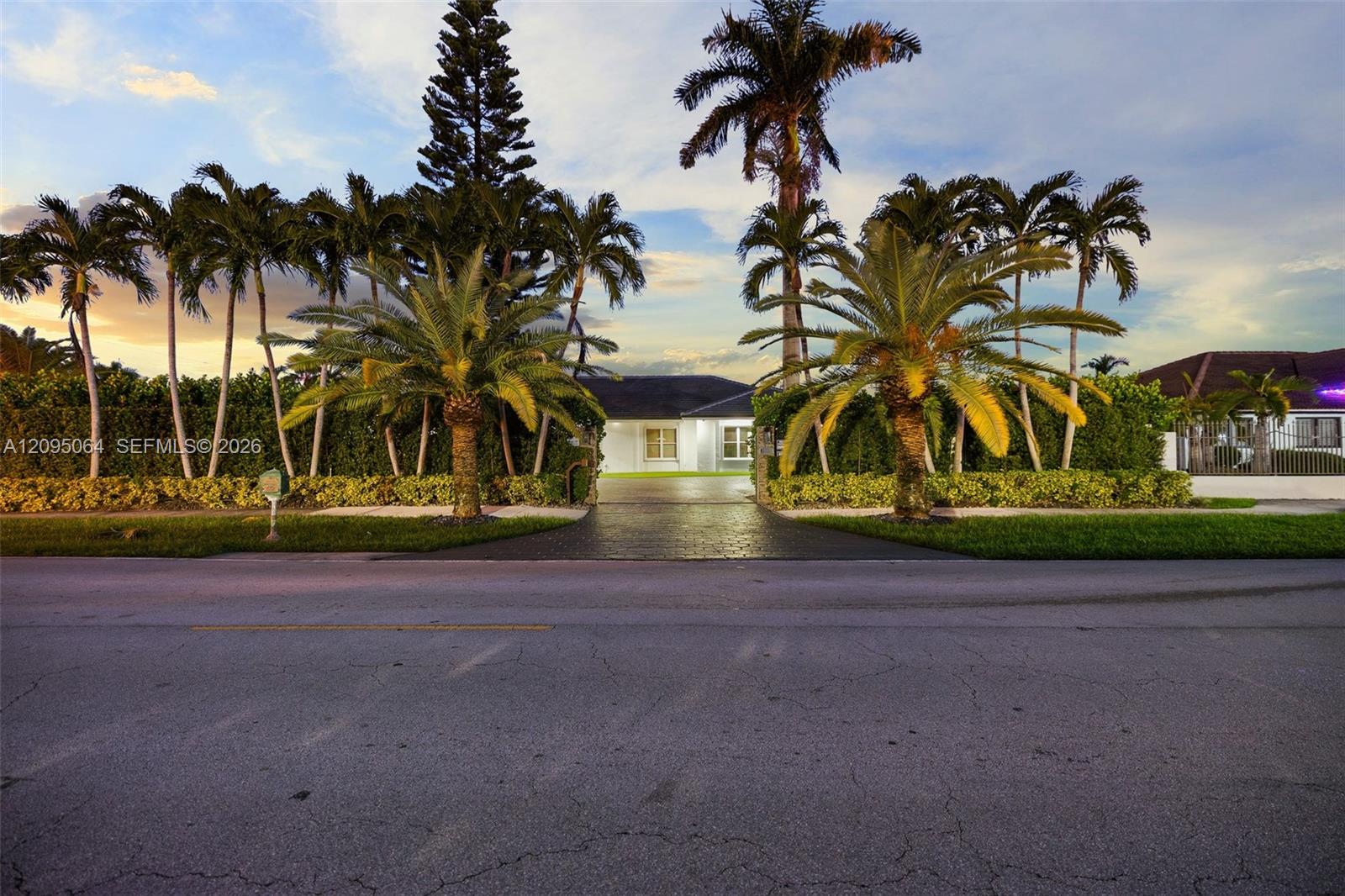 11000 SW 32nd Street