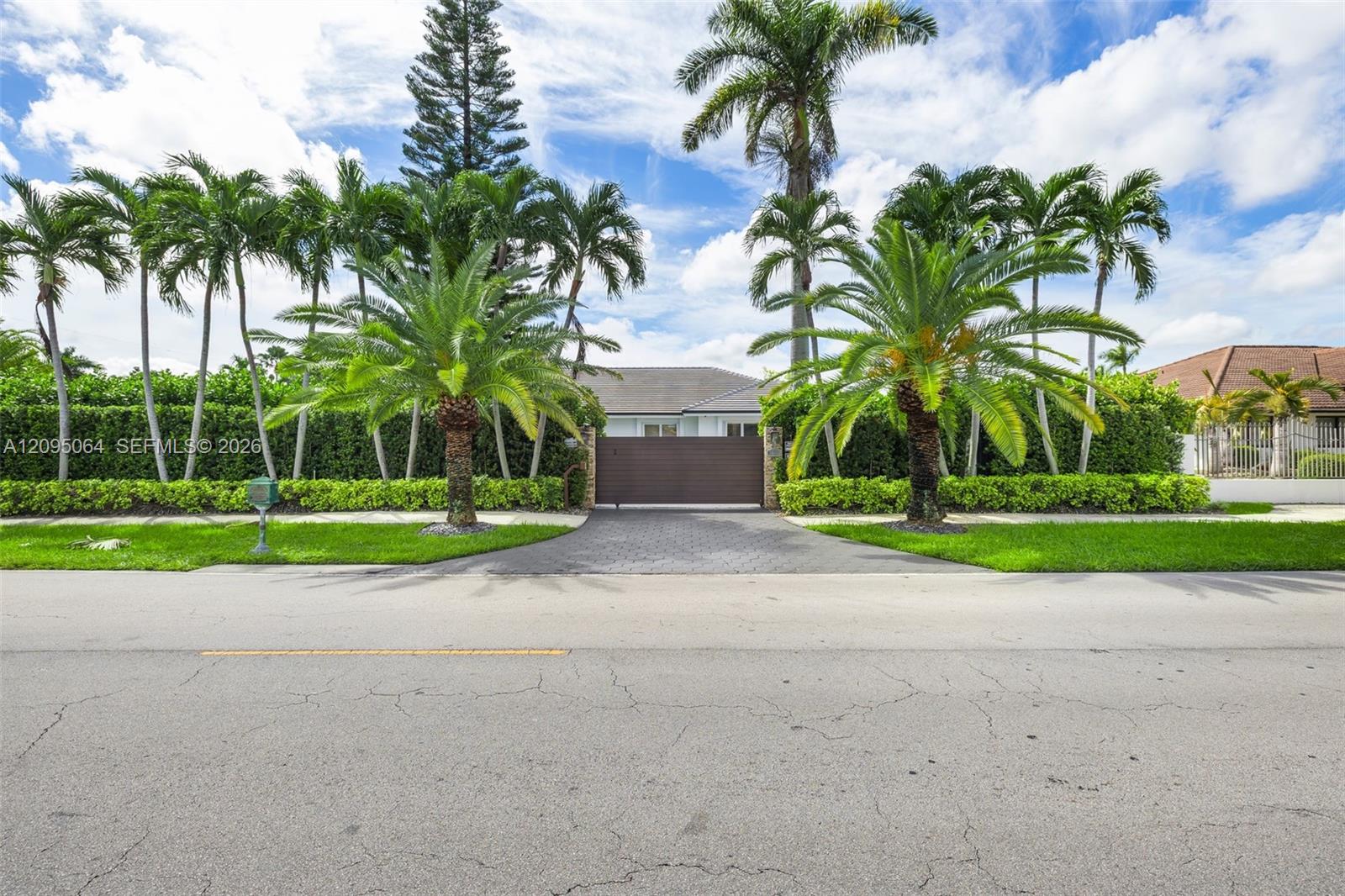 11000 SW 32nd Street